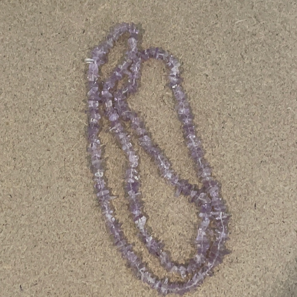 NECKLACE Amethyst beaded strand